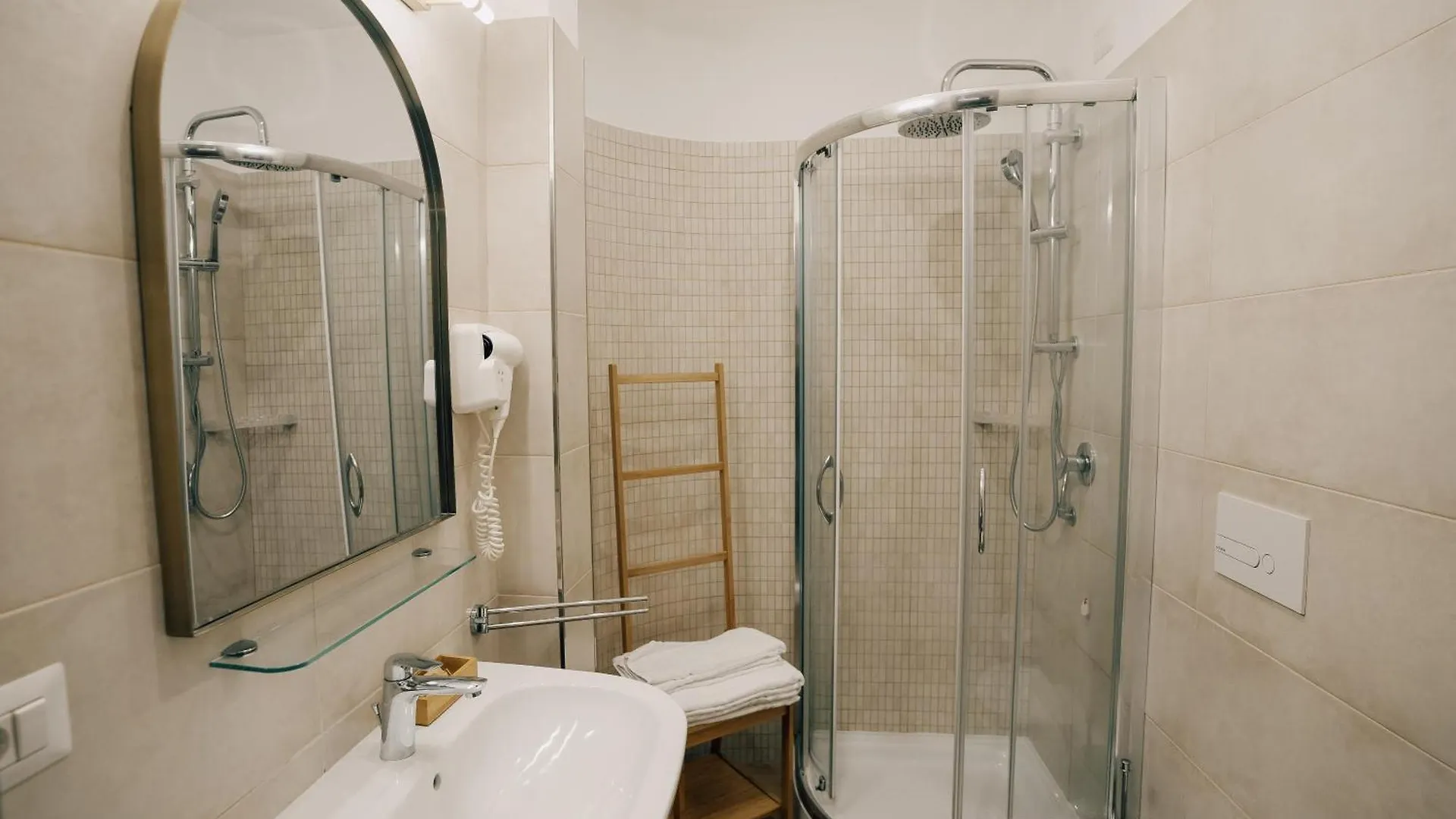 Casa Mirabilia Hotel Rome