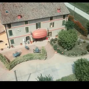 La Brezza , Castelnovo di Sotto Italy