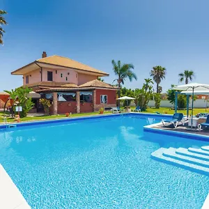 Sicilia Bella , Cassibile Italy