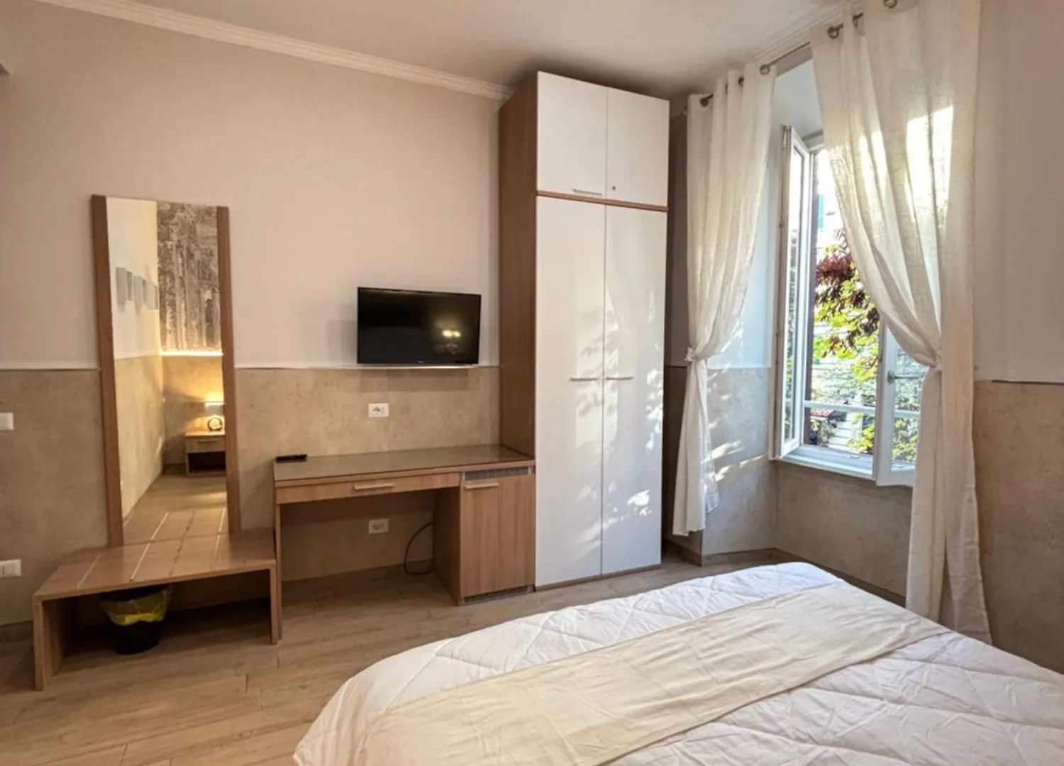 Guest house Casa Mirabilia Hotel Rome Italy